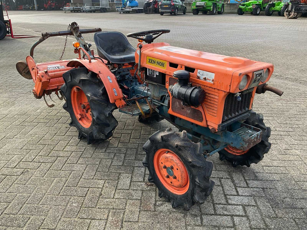 Mini tractor Kubota ZB7001