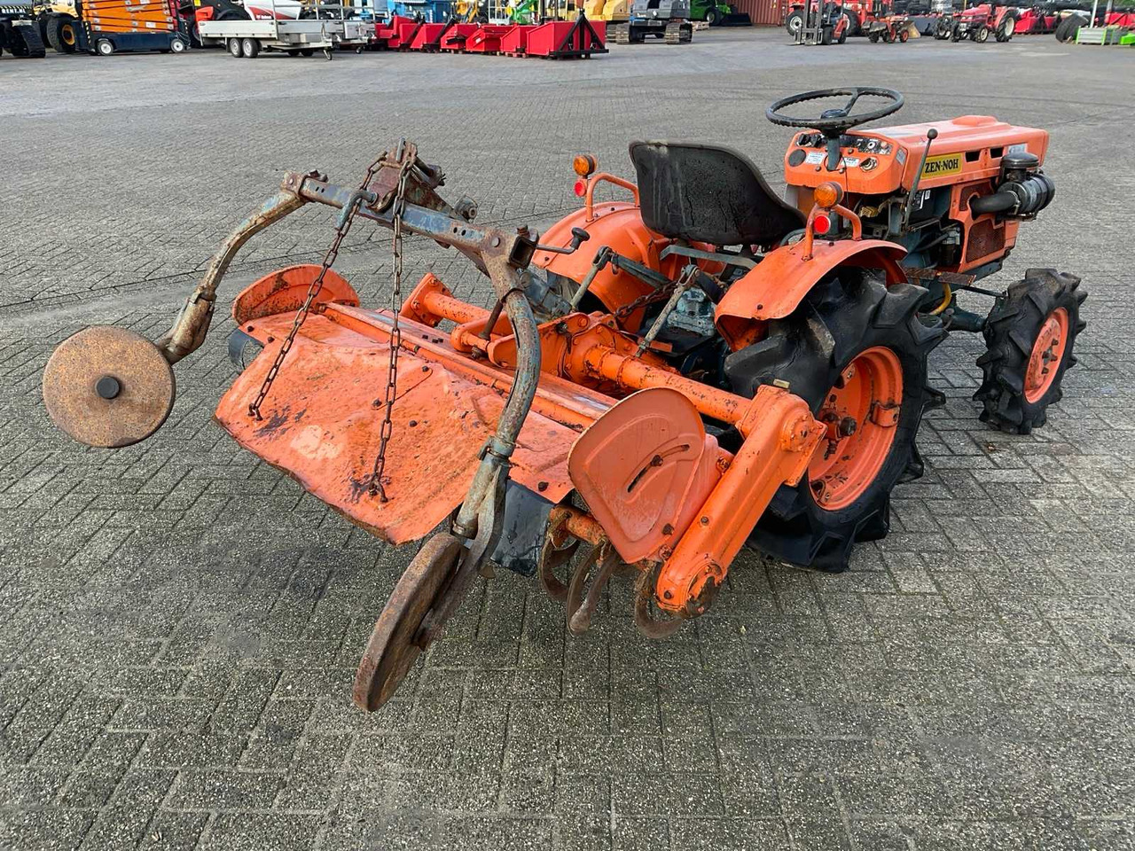 Mini tractor Kubota ZB7001