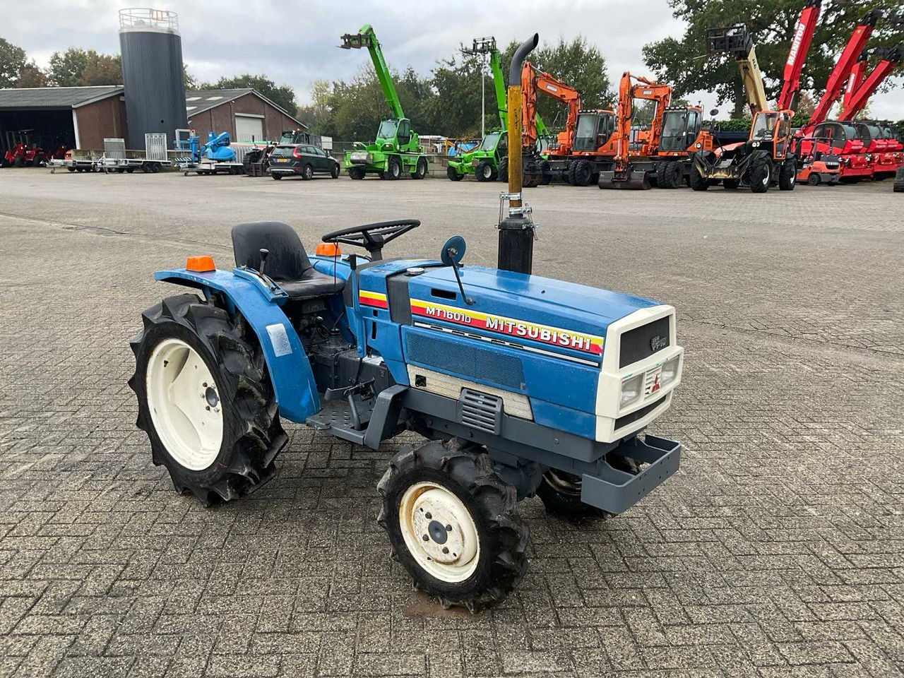 Mini tractor Mitsubishi MT1601D