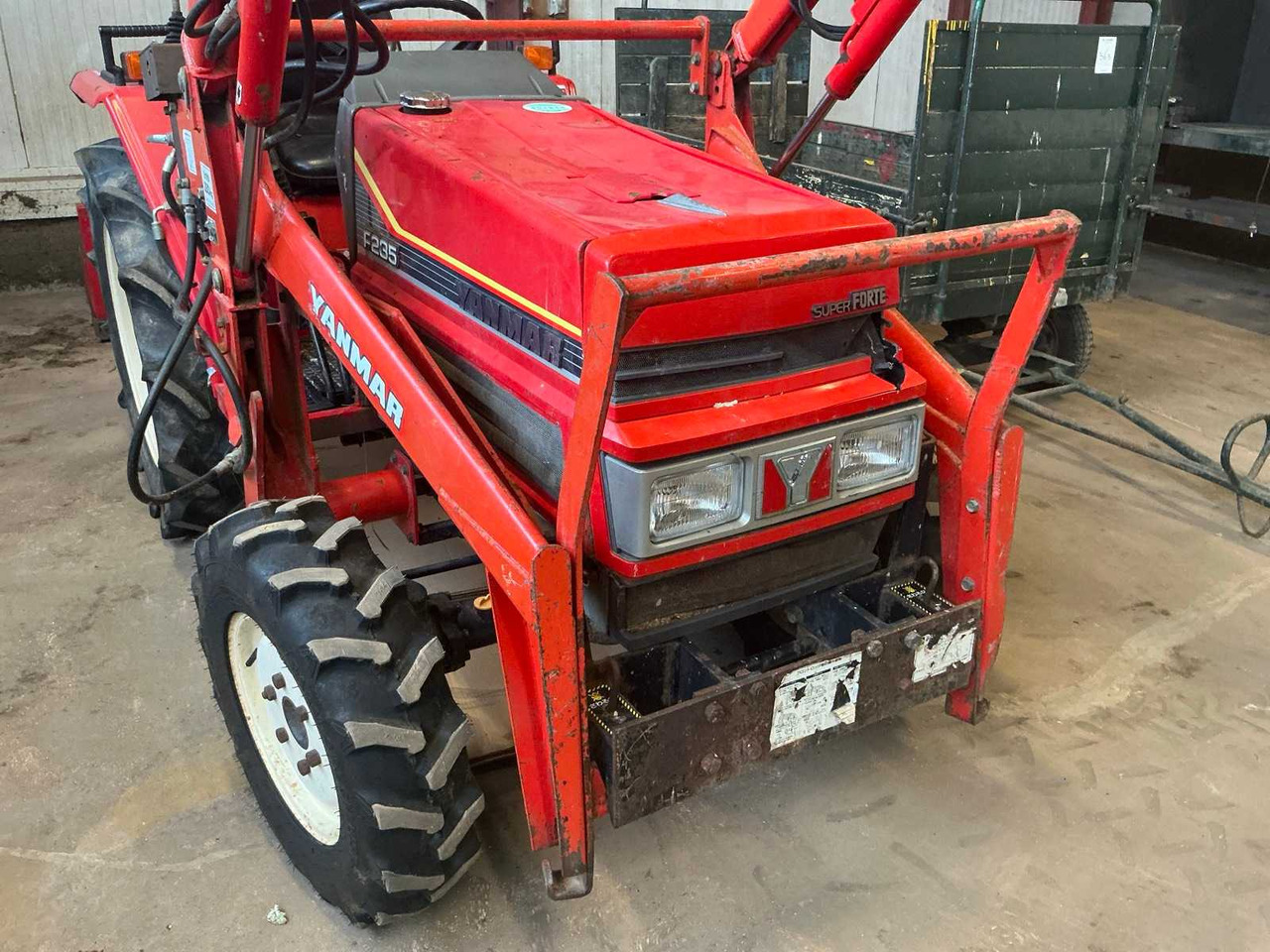 Mini tractor Yanmar F235