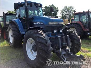 Tractor New Holland 8670: afbeelding 1