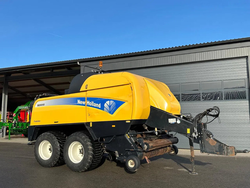 Landbouwmachine New Holland BB9060 CropCutter