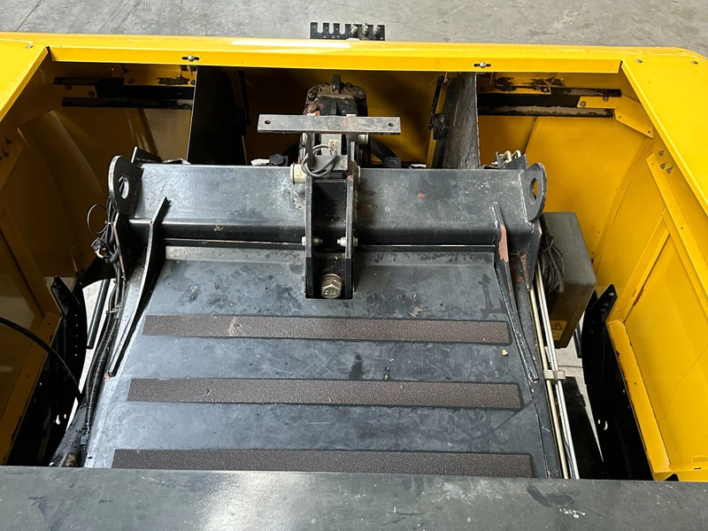 Landbouwmachine New Holland BB9060 Cropcutter