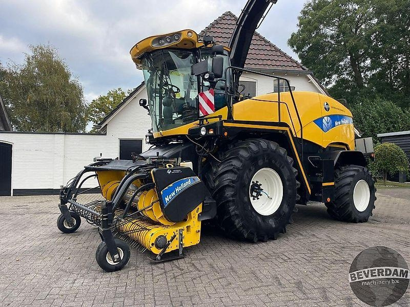 Landbouwmachine New Holland FR9090