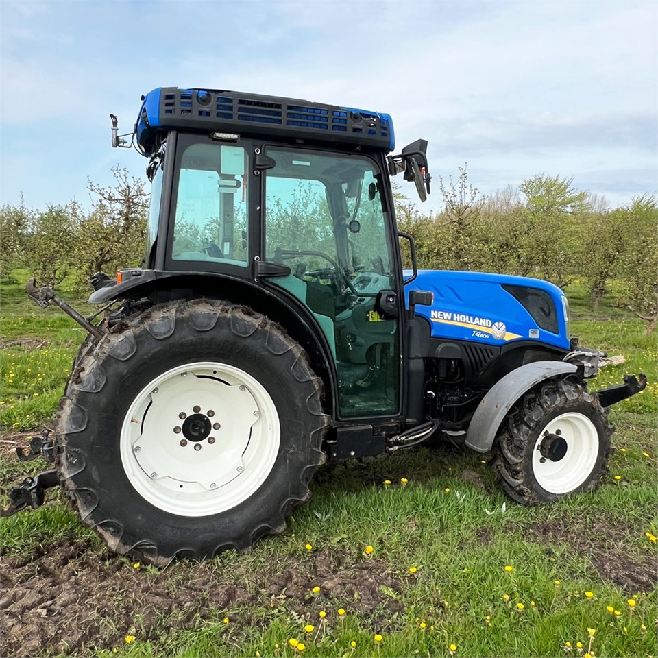 Tractor New Holland T4 80N: afbeelding 9