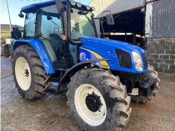 Tractor Newholland T5040: afbeelding 1
