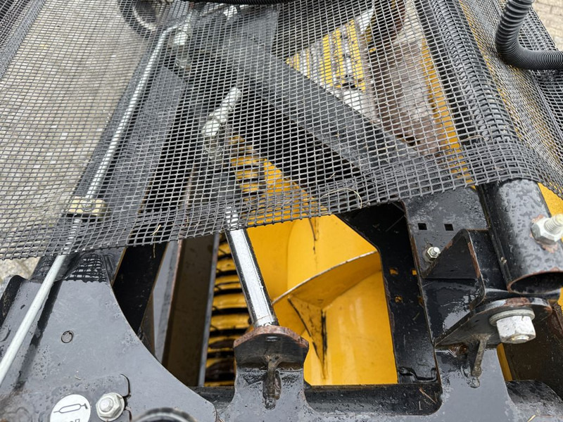 Oogstmachine New Holland 300FPE Gras Pickup