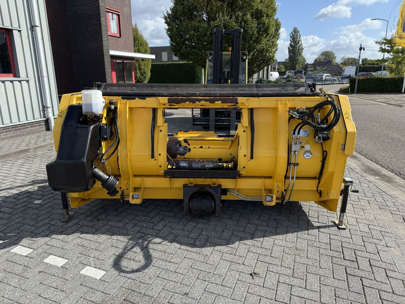 Oogstmachine New Holland 300FPE Gras Pickup