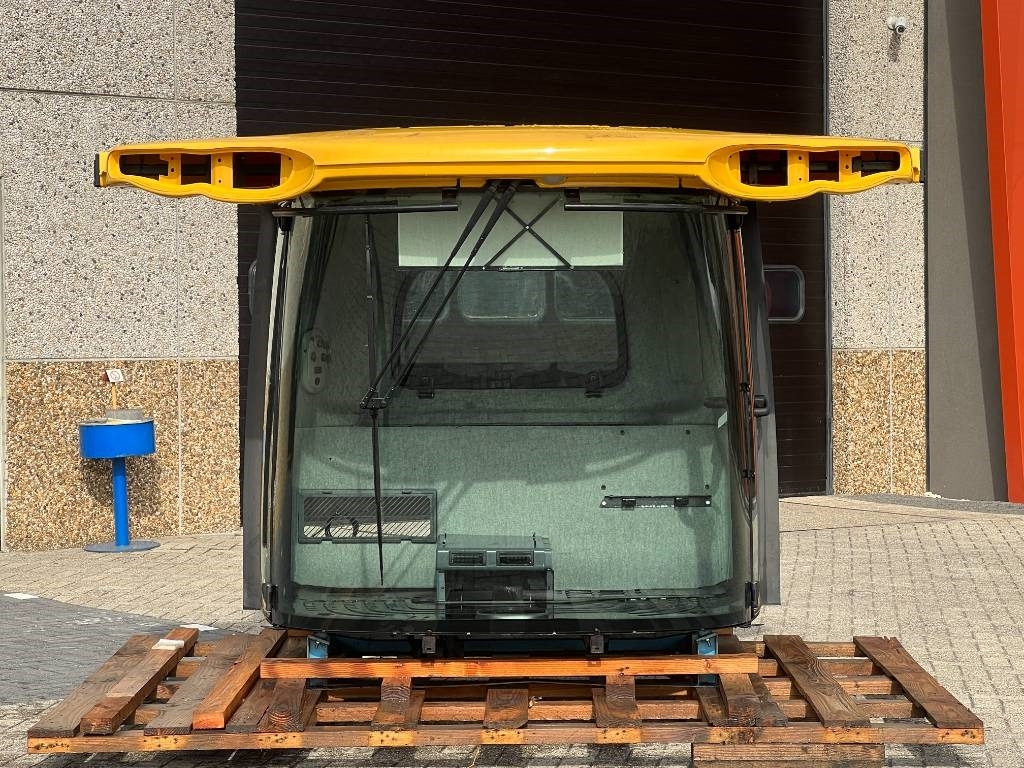 Oogstmachine toebehoor New Holland Cabine - New Holland CR8070, CR8080, CR9070, CR908