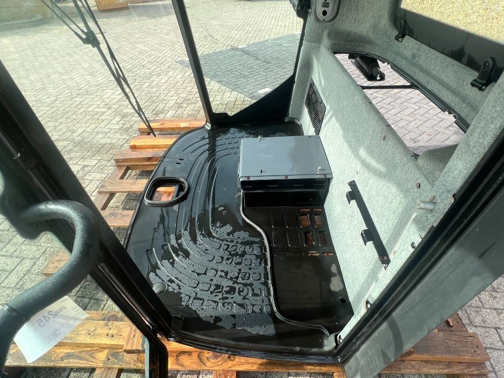 Oogstmachine toebehoor New Holland Cabine - New Holland CR8070, CR8080, CR9070, CR908