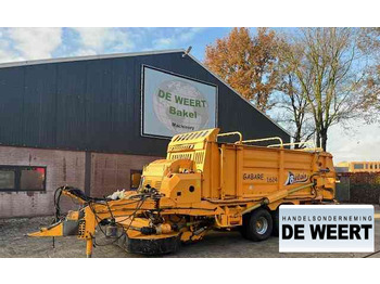 Opraapwagen Belair gebare 1624 , zerograzer , maaiwagen