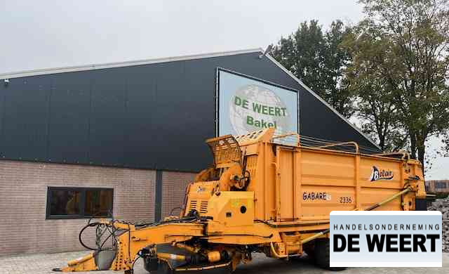 Opraapwagen Belair gebare 2336 , zerograzer , maaiwagen