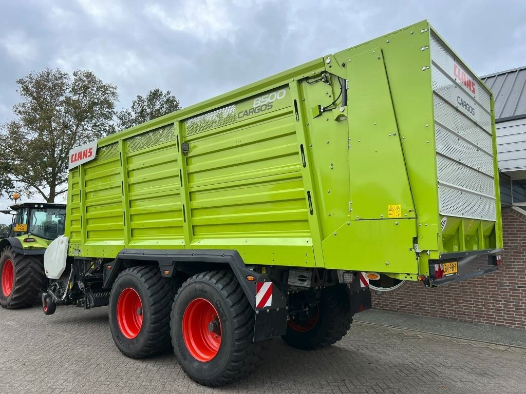 Opraapwagen Claas Cargos 8500