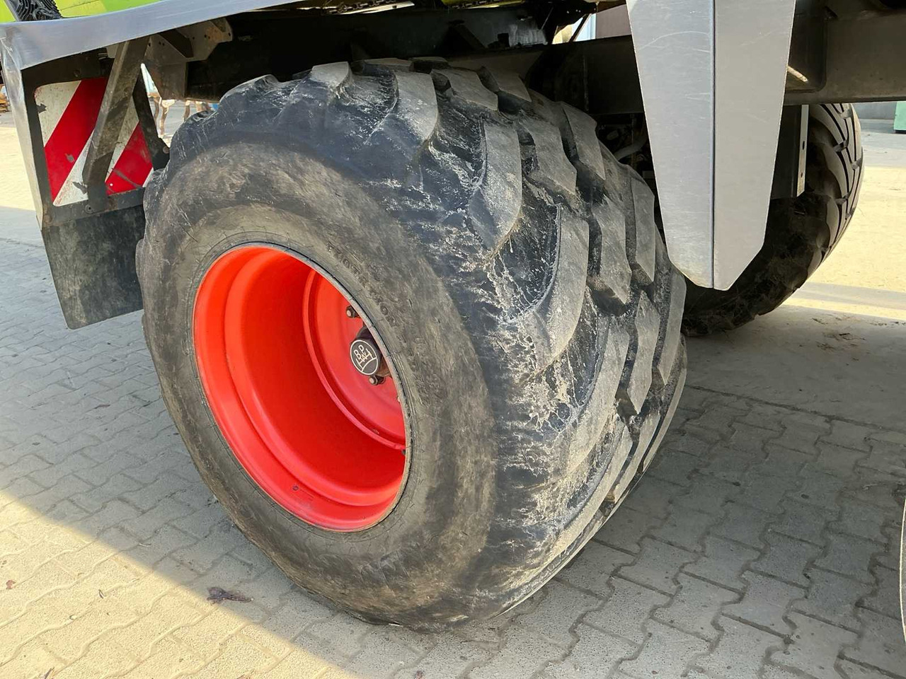 Opraapwagen Claas Cargos 9500