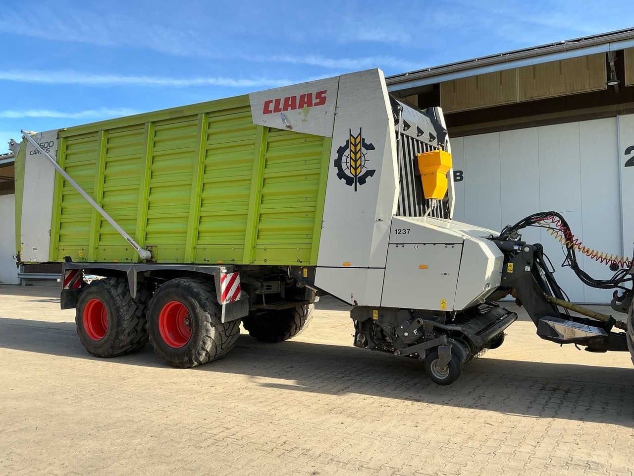 Opraapwagen Claas Cargos 9500