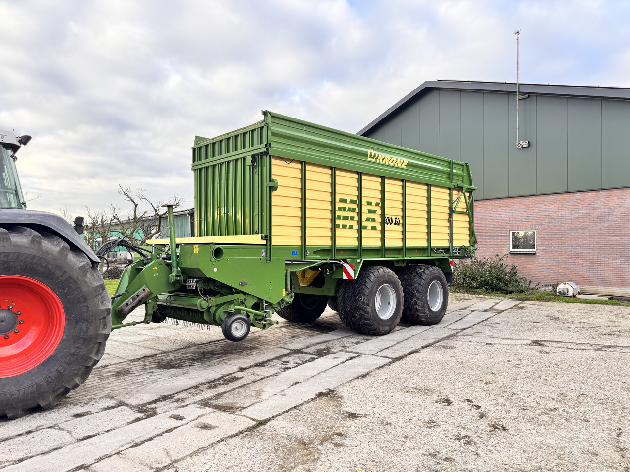 Opraapwagen Krone MX 350 GL
