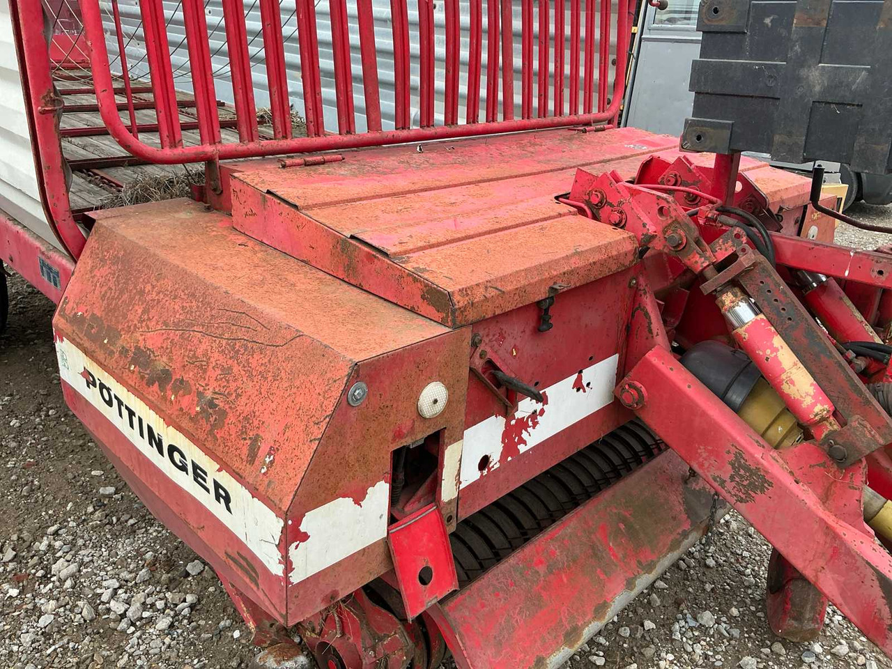 Opraapwagen Pottinger LW103