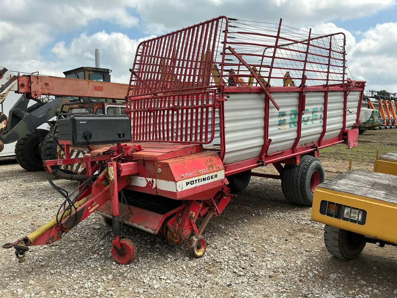 Opraapwagen Pottinger LW103