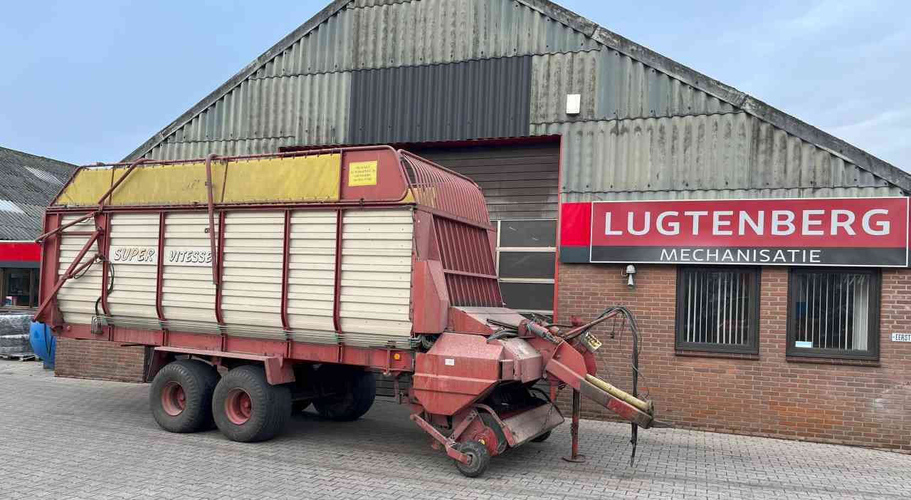 Opraapwagen Strautmann Super Vitesse Opraapwagen, ladewagen, weidebouwmachines