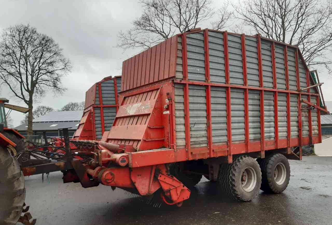Opraapwagen Taarup 1030 Ladewagen hooibouwmachines