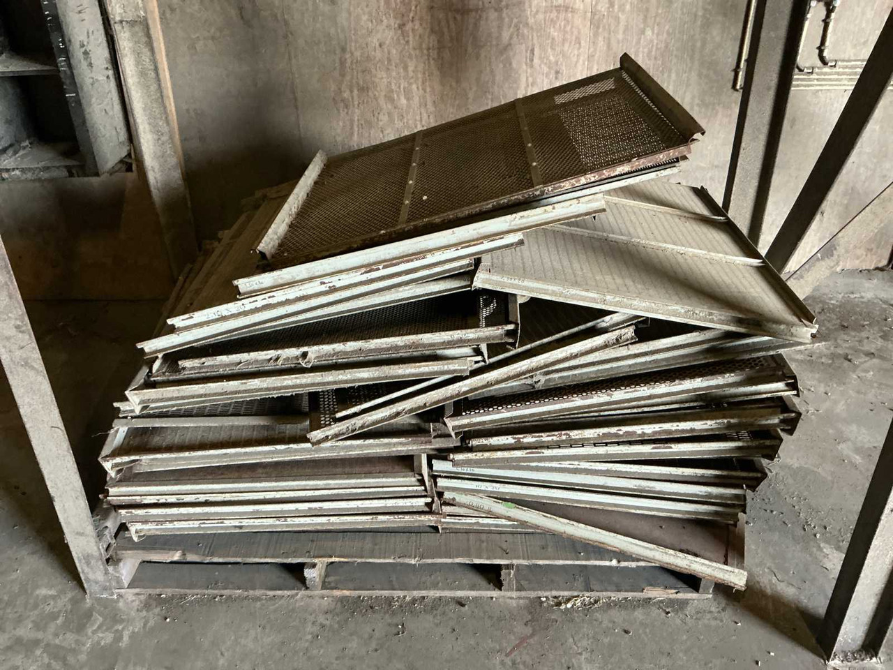Opslag Denis D200