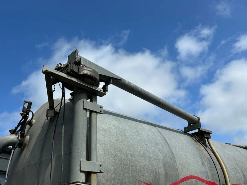 Landbouwmachine Peecon CAR-25000 ltr
