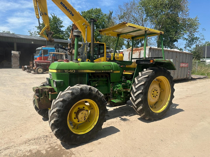 Portaaltractor John Deere 1640 4x4