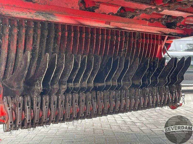 Landbouwmachine Pöttinger profi