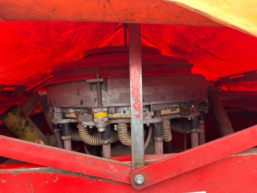 Precisiezaaimachine Herriau Turbosem SP12