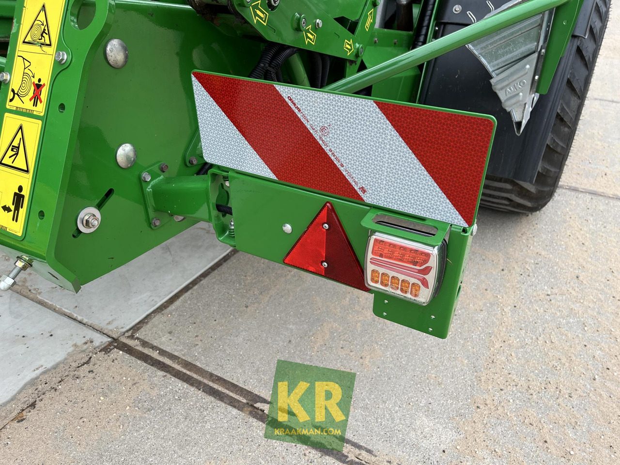 Ronde balenpers C441R John Deere