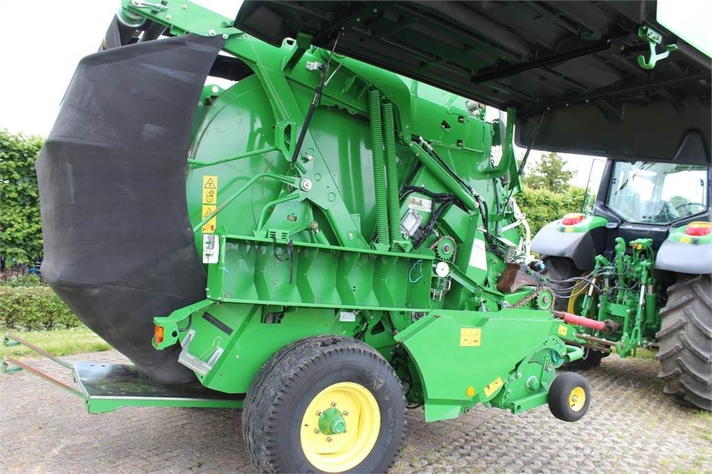 Ronde balenpers John Deere 990