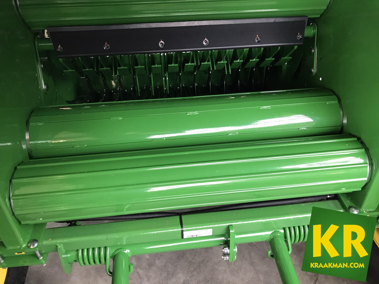 Ronde balenpers John Deere F441M