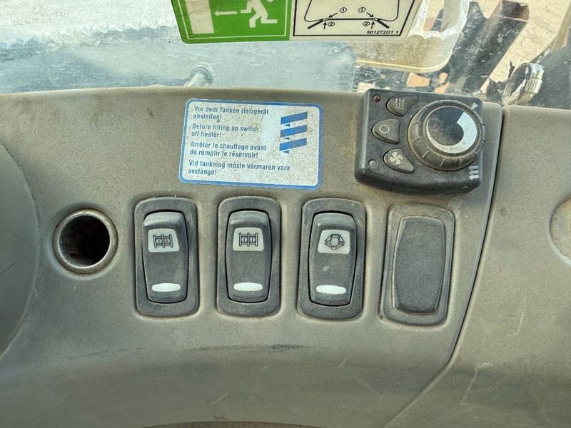 Rupstrekker Cat Challenger MT865B - German Machine / Front Blade