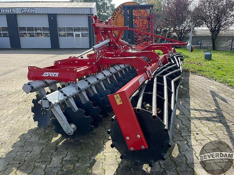 Schijveneg Evers Skyros 44-616 R62