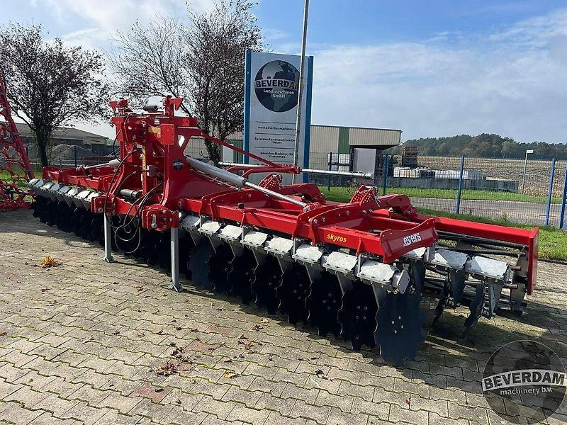 Schijveneg Evers Skyros 44-616 R62