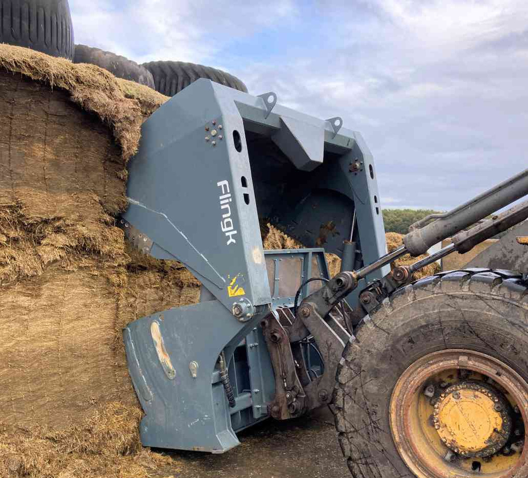 Silo materieel Flingk KHXL 1724 Kuilhapper Demo voermachines
