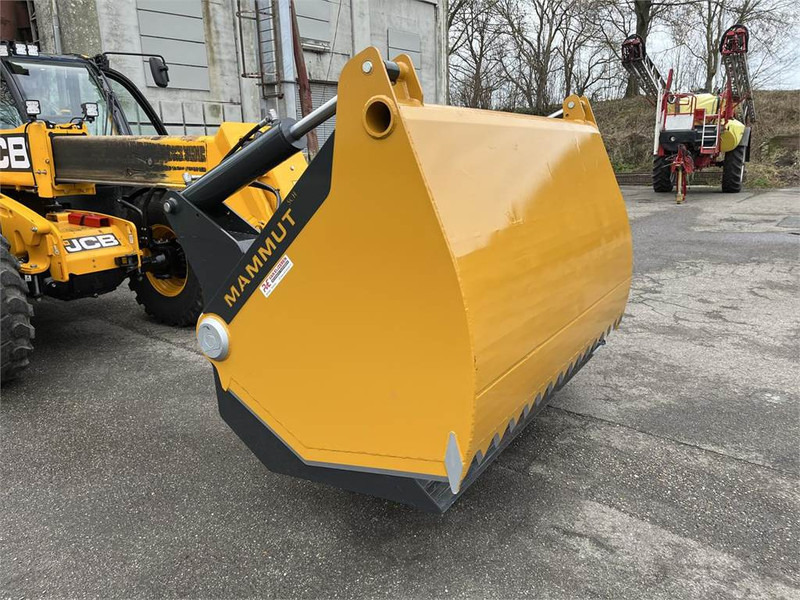 Silo materieel MAMMUT Nederland SB 220