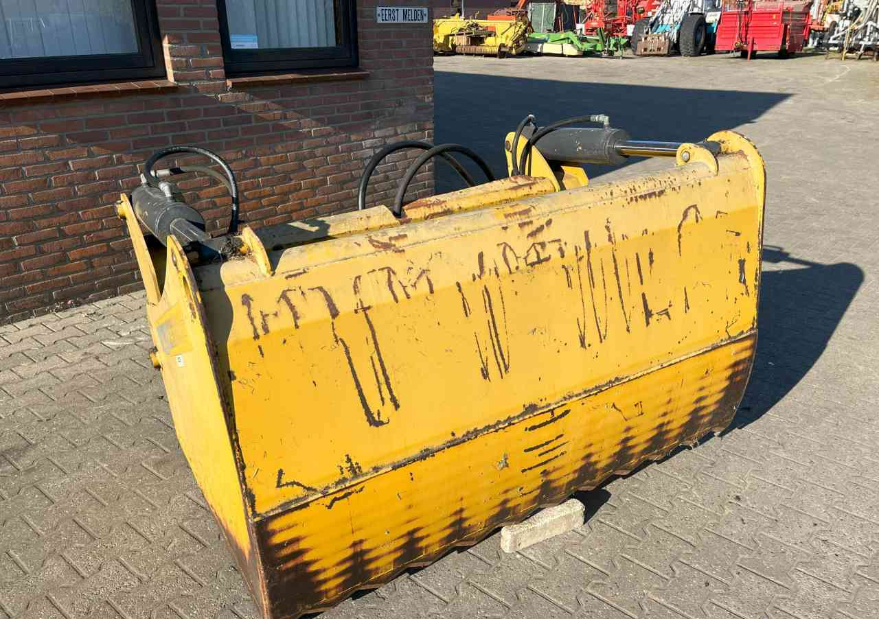 Silo materieel Mammut Kuilhapper Euro aansluiting voermachines