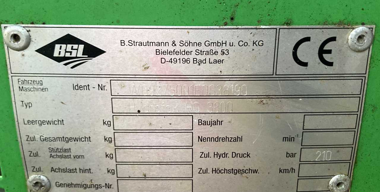 Silo materieel Strautmann HQ 3800 kuilsnijder voermachines