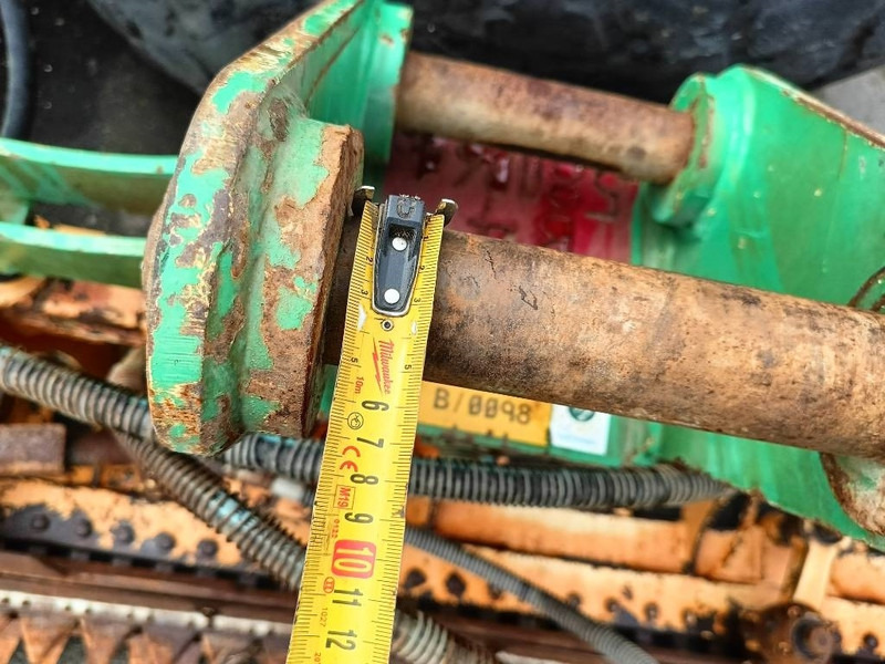 Landbouwmachine Slootbak herder maaikorf hekelbak opschoonbak mich