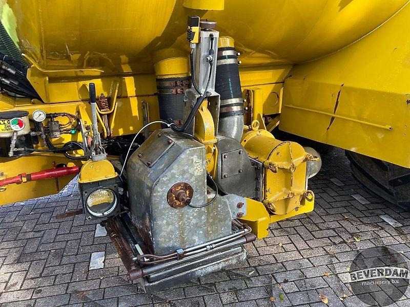 Landbouwmachine TerraGator 3104