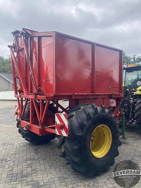 Landbouwmachine Tim hoogkipper / hooglosser