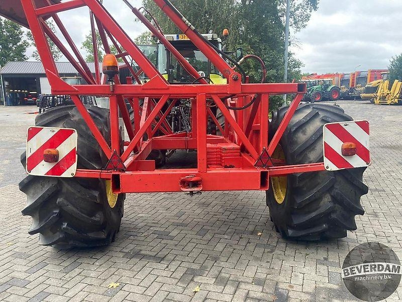 Landbouwmachine Tim hoogkipper / hooglosser