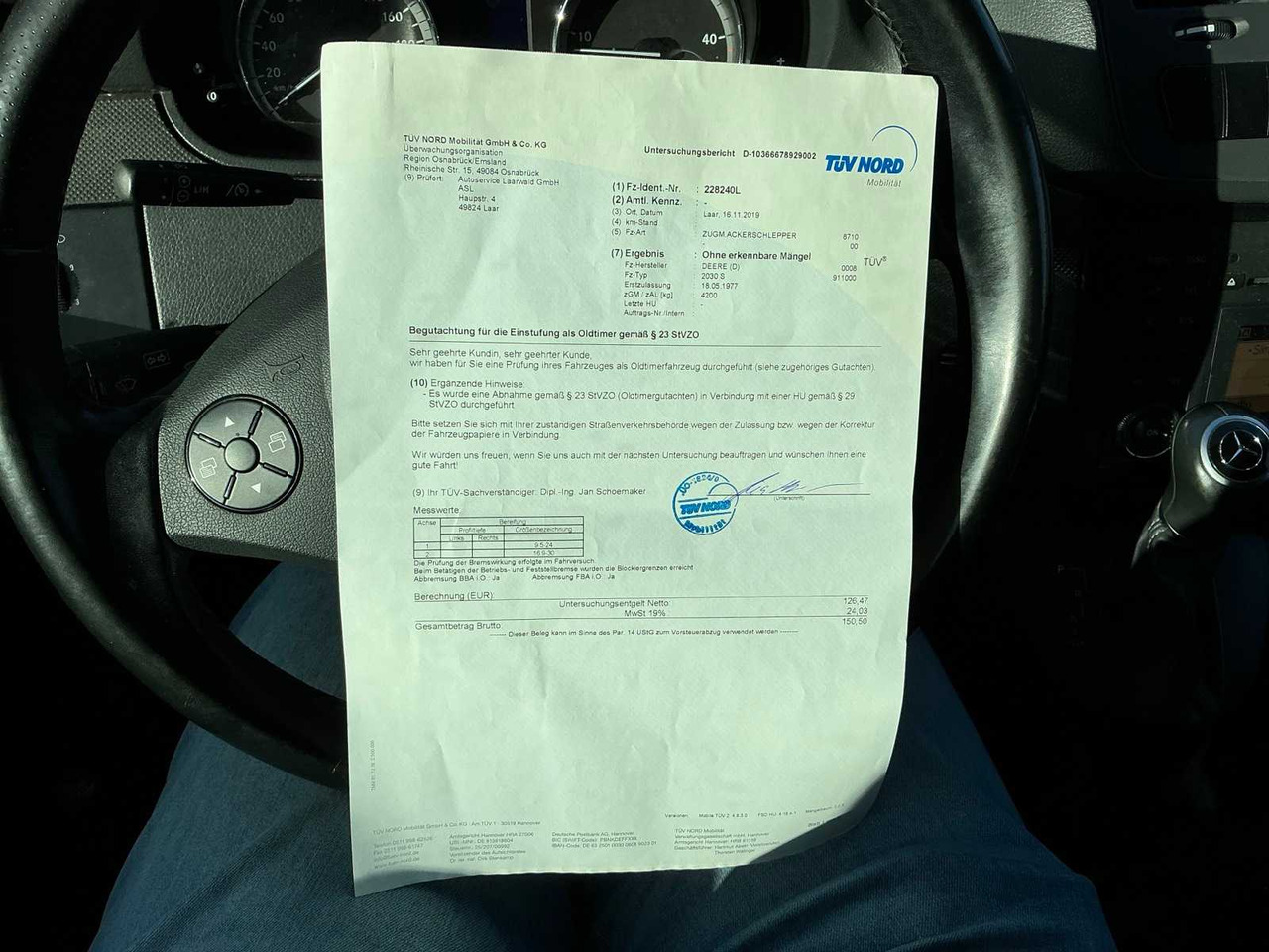 Tractor 1977 JOHN DEERE 2030S ALL-WHEEL DRIVE FARM TRACTOR