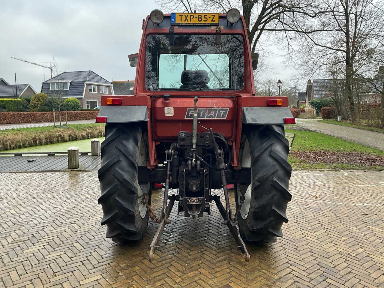 Tractor 1983 FIATAGRI 680 DTH ALL-WHEEL DRIVE AGRICULTURAL TRACTOR