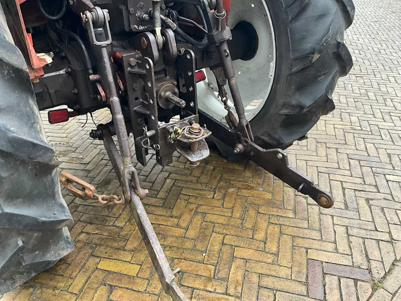 Tractor 1983 FIATAGRI 680 DTH ALL-WHEEL DRIVE AGRICULTURAL TRACTOR