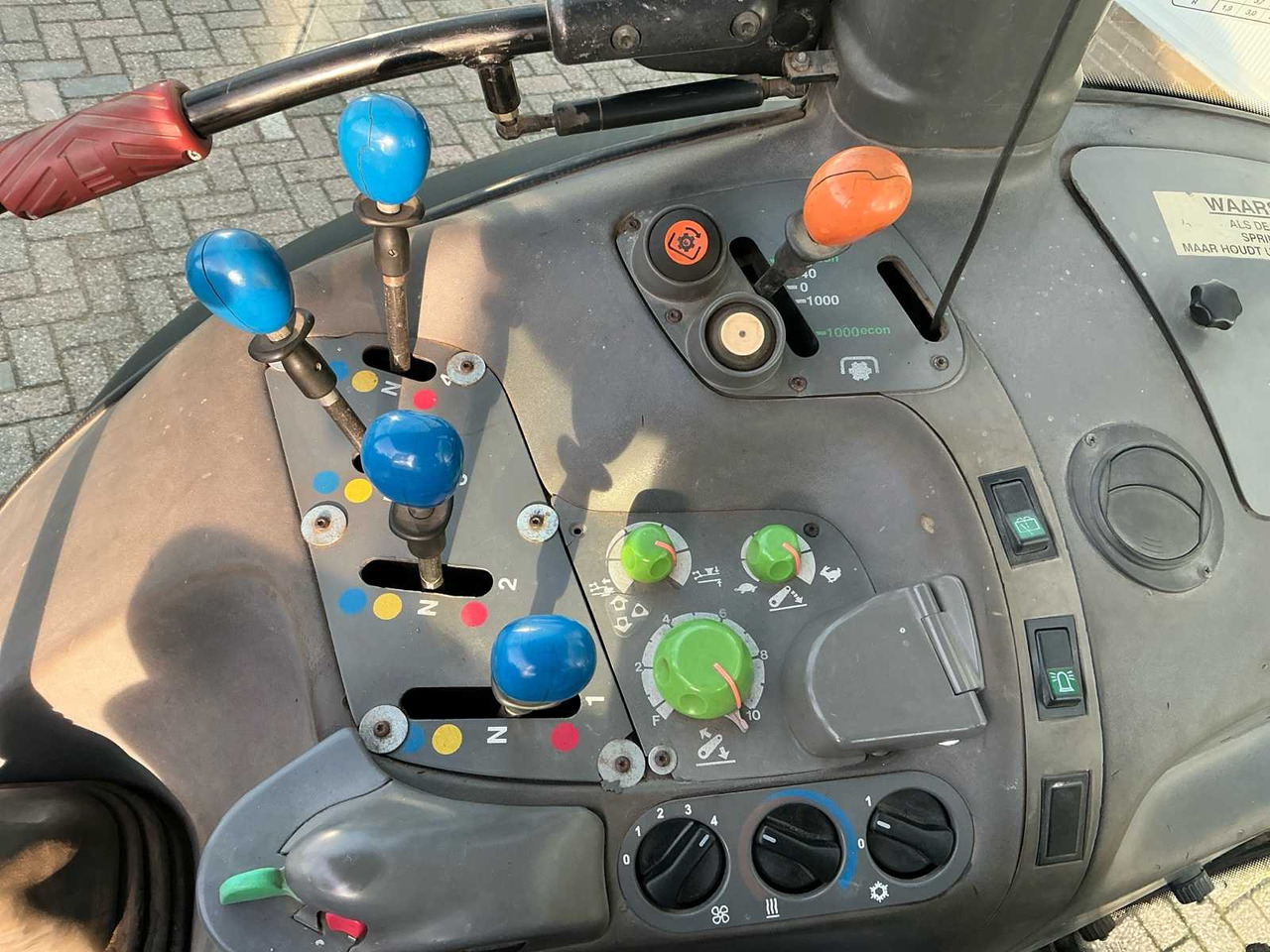 Tractor 2002 DEUTZ-FAHR AGROTRON 85 FOUR WHEEL DRIVE FARM TRACTOR