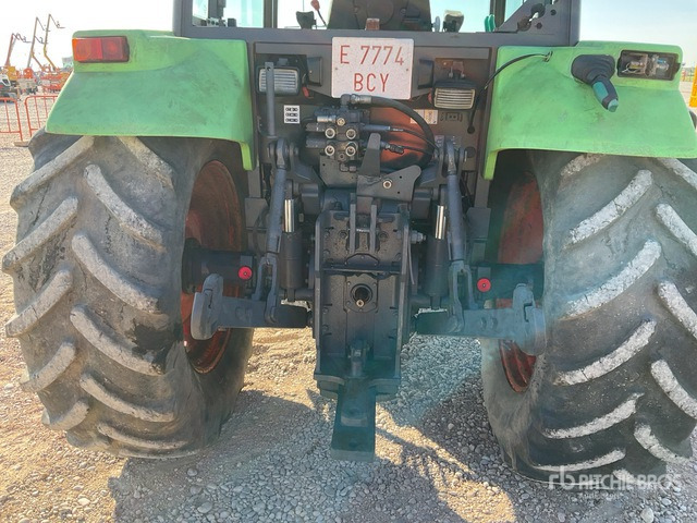 Tractor 2004 Claas Celtis 456 RC 4WD Tractor