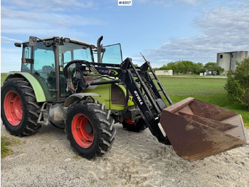 Tractor  2007 Claas Celtis 446 with front loader, pallet forks, and bucket