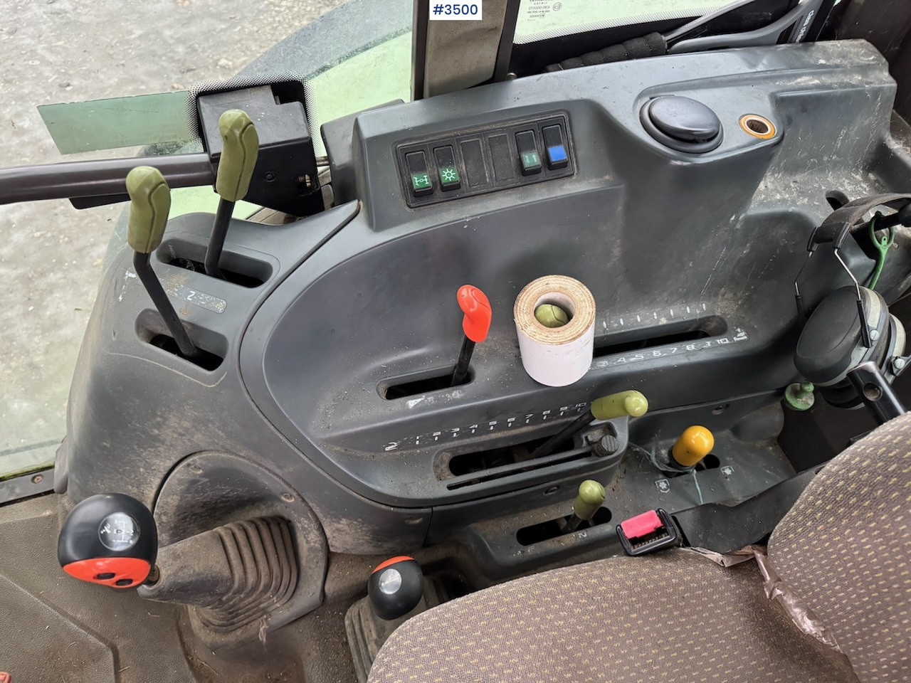 Tractor 2008 Claas Celtis 446 mit Fronthydraulik